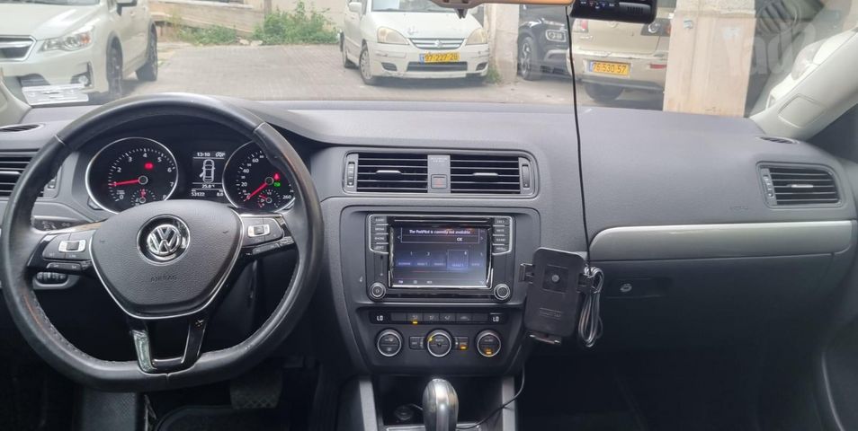 פולקסווגן ג'טה