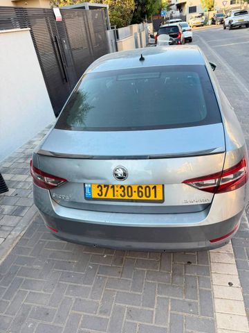סקודה סופרב