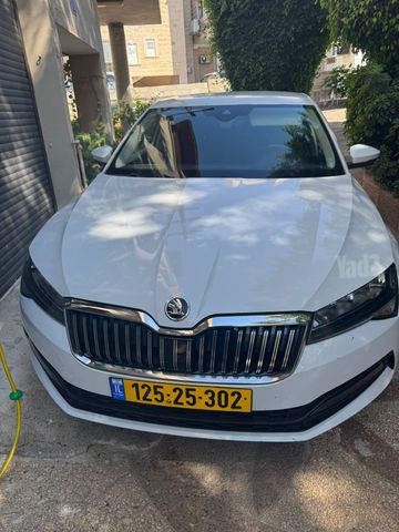 מודעת רכב סקודה סופרב