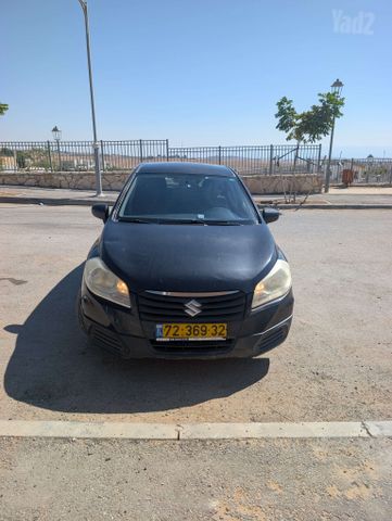 מודעת רכב סוזוקי קרוסאובר
