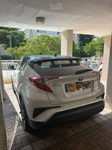 טויוטה C-HR