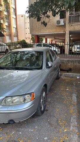 וולוו S60