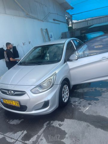 מודעת רכב יונדאי אקסנט i25