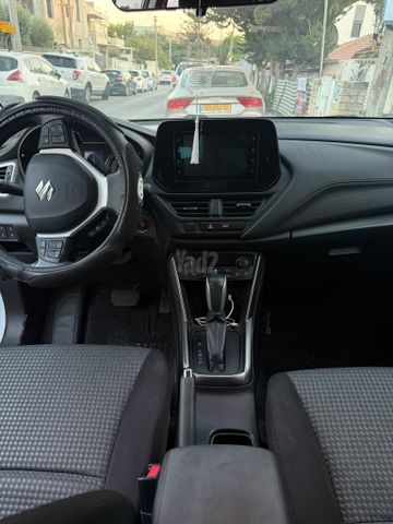 מודעת רכב סוזוקי S-Cross