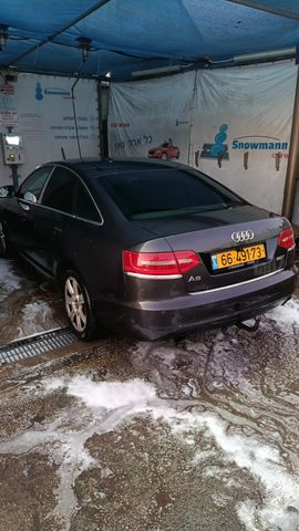 A6 4X2 אוט׳ בנזין 4 דל 2.0 (170 כ״ס)