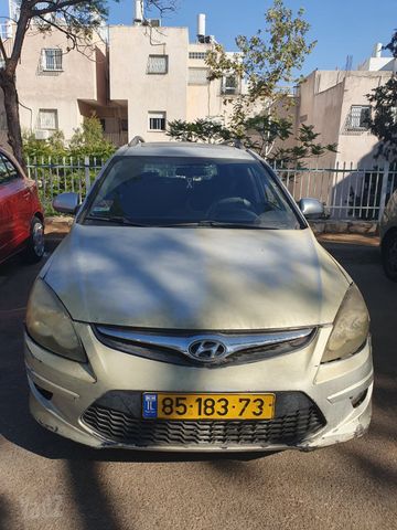 יונדאי i30