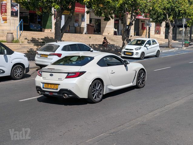 סובארו BRZ
