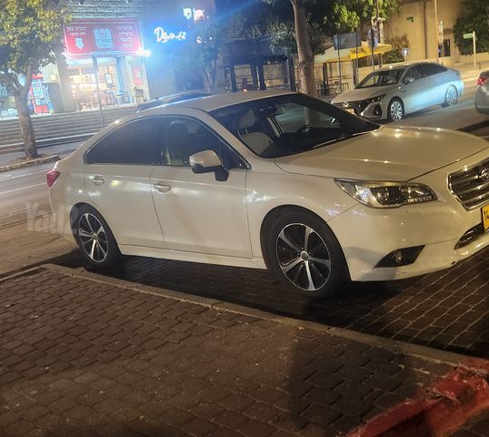 מודעת רכב סובארו B4/לגאסי