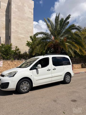 מודעת רכב סיטרואן ברלינגו 
