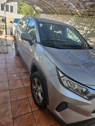 טויוטה RAV4