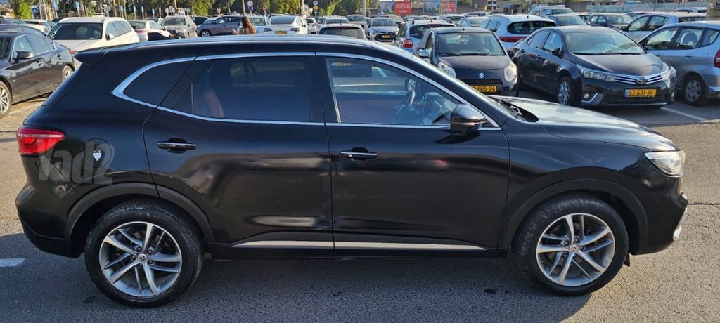 אם ג'י EHS PHEV