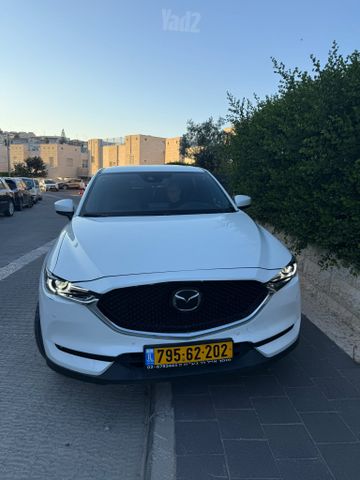 מודעת רכב מאזדה CX-5