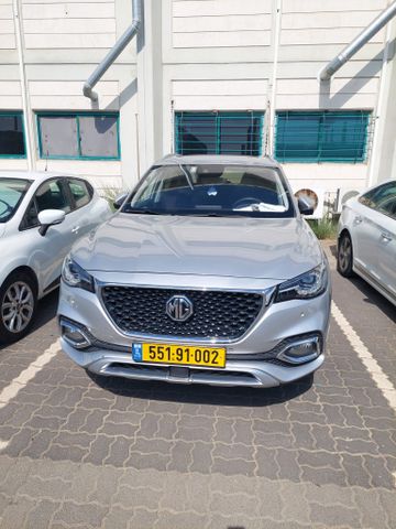 מודעת רכב אם ג'י EHS PHEV