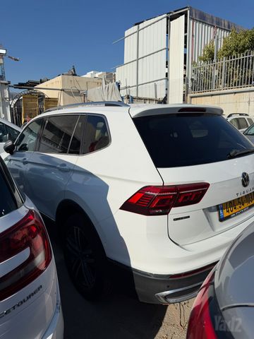 פולקסווגן טיגואן אולספייס