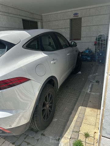 יגואר E-Pace