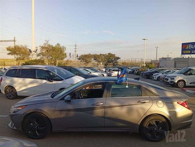 יונדאי אלנטרה