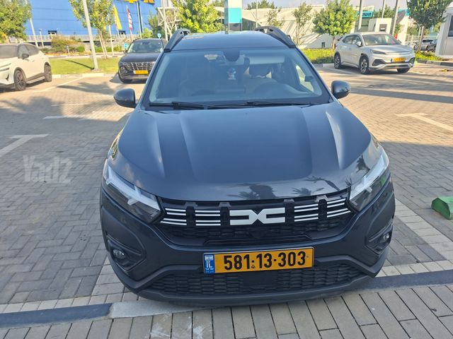 מודעת רכב דאצ'יה ג׳וגר
