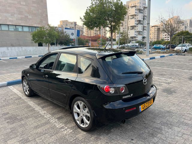 מאזדה 3