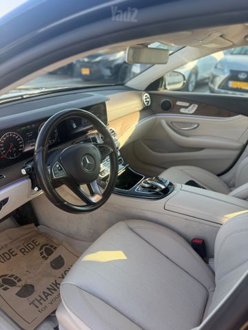 מרצדס-בנץ E-class