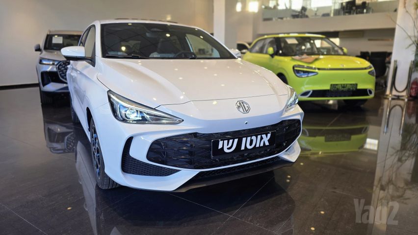 אם ג'י MG3