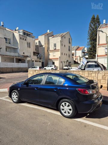 מאזדה 3