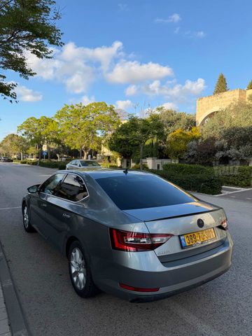 סקודה סופרב