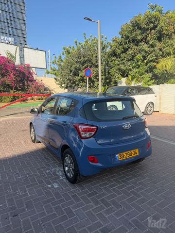 יונדאי i10