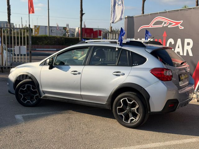 סובארו XV