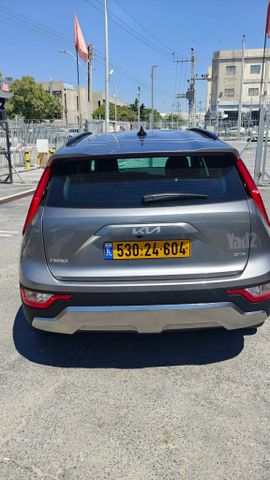 קיה נירו