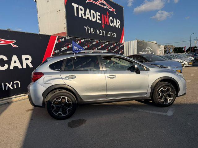 סובארו XV