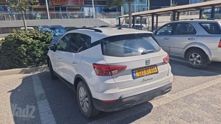 סיאט ארונה