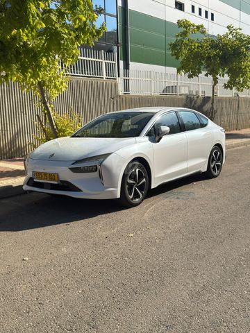 מודעת רכב אי.וי איזי Limo