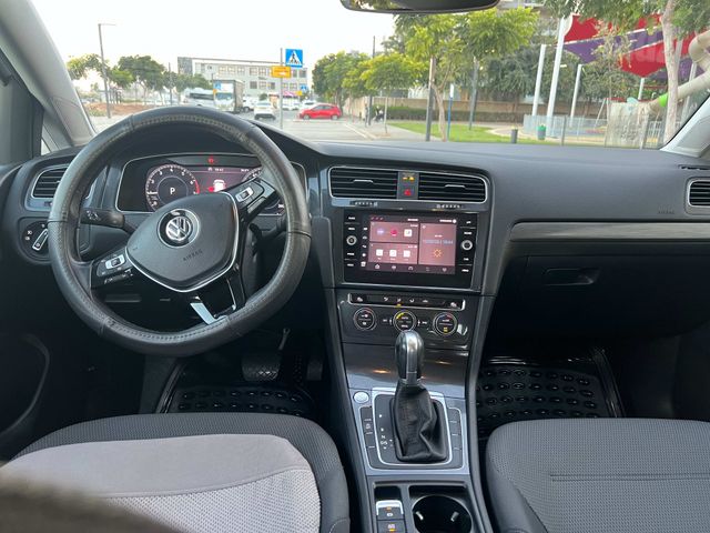 פולקסווגן גולף