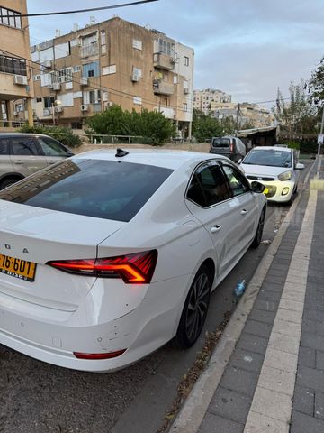 סקודה אוקטביה