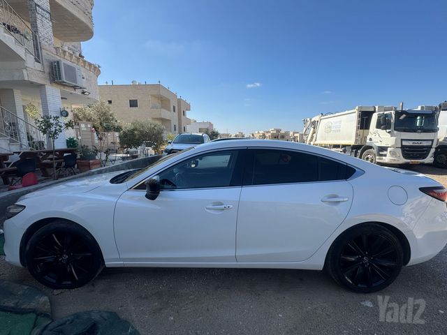 מאזדה 6