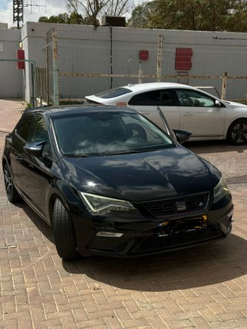 סיאט לאון