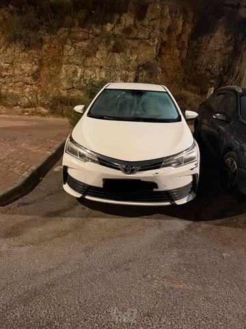 טויוטה קורולה