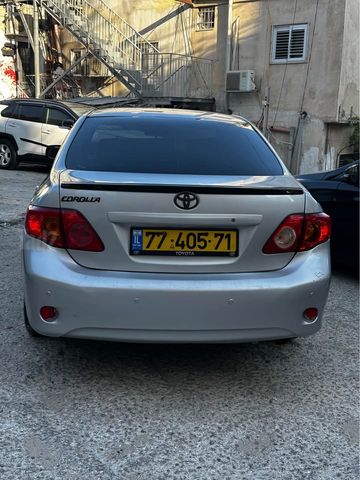 טויוטה קורולה