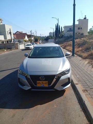 ניסאן סנטרה