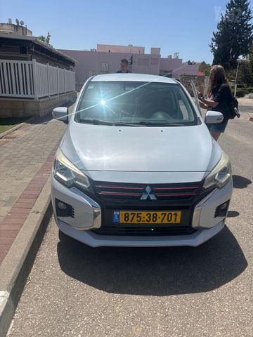 מיצובישי ספייס סטאר