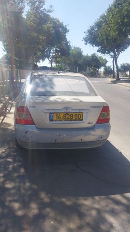 טויוטה קורולה