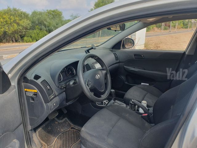 יונדאי i30