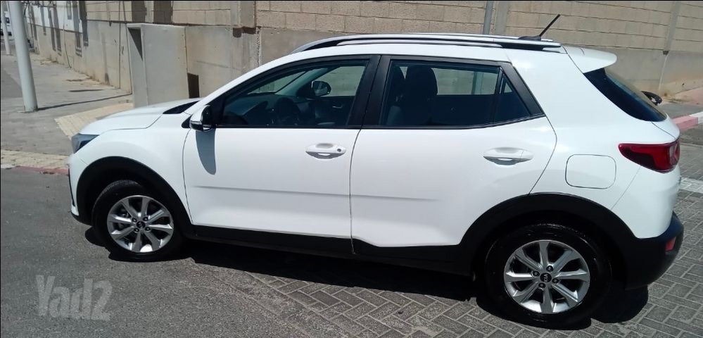 קיה סטוניק