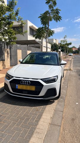 אאודי A1