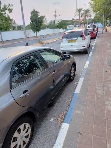 טויוטה קורולה