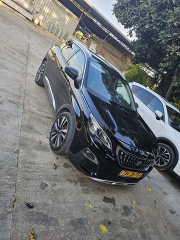 פיג'ו 3008