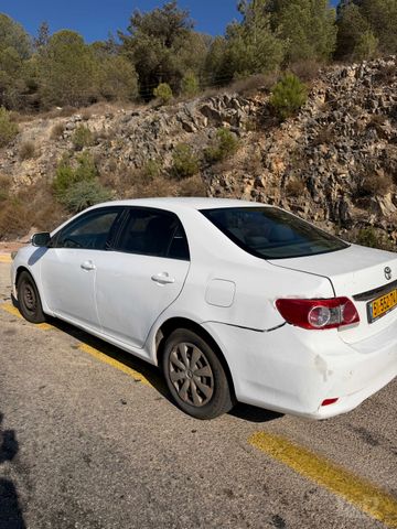 טויוטה קורולה