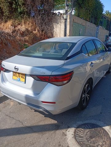 ניסאן סנטרה