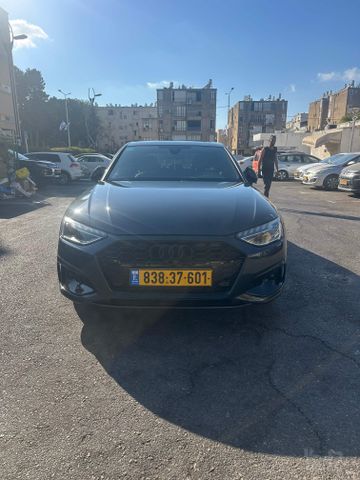 אאודי A4