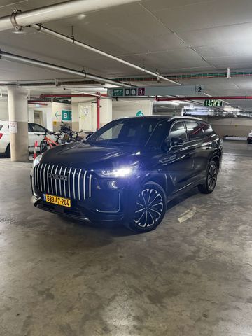 ג'אקו J8